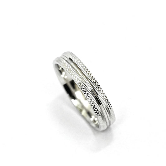Menβs Sterling Silver Ring β Textured Elegance (Size 12)