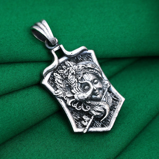 Lord Krishna Face Pendant – Divine Grace (4.5 cm)