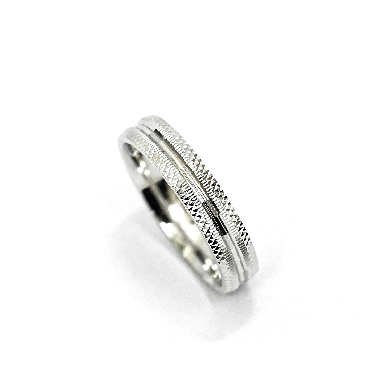 Men’s Sterling Silver Ring – Textured Elegance (Size 12)