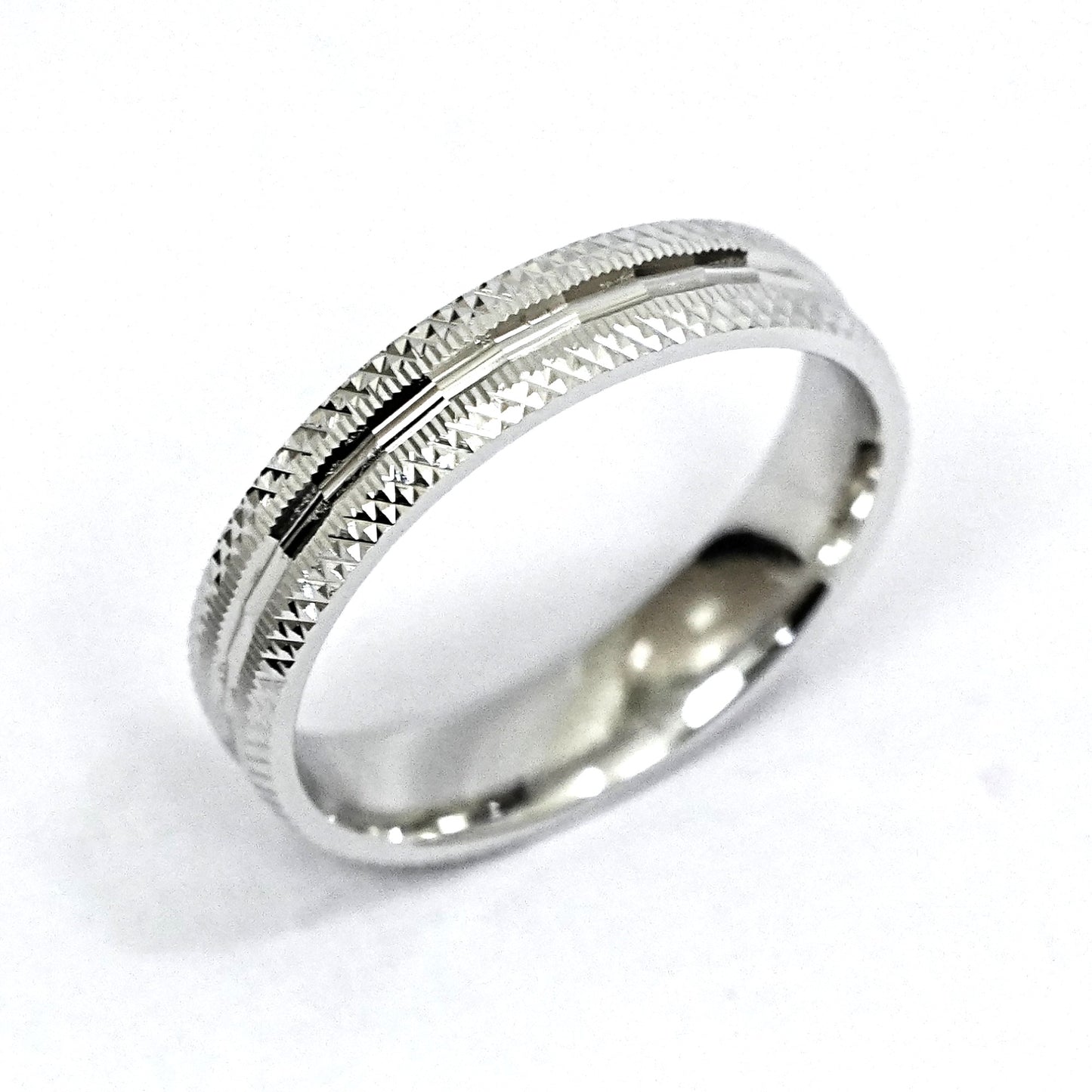 Men’s Sterling Silver Ring – Textured Elegance (Size 12)