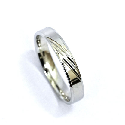 Men’s Sterling Silver Ring – Diagonal Groove Design (Size 25)