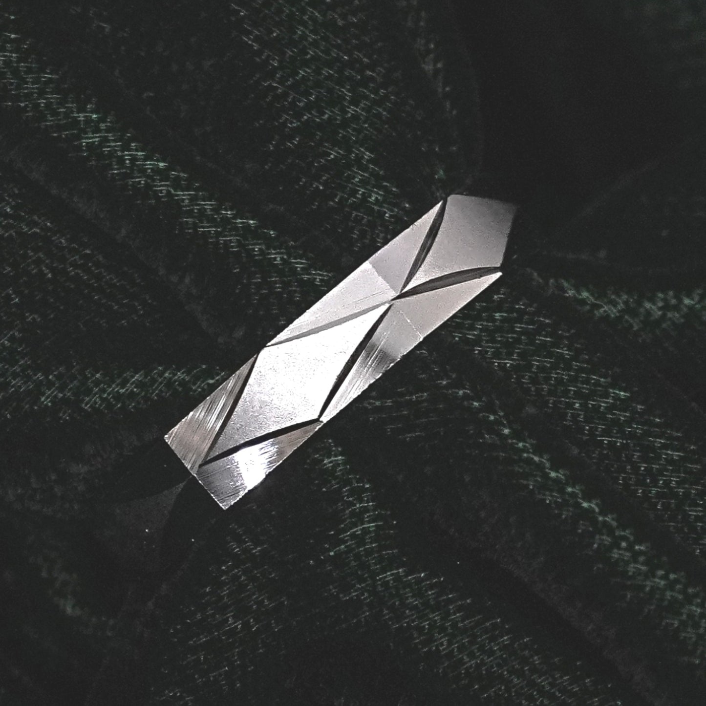 Men’s Sterling Silver Ring – Faceted Geometric Design (Size 22)