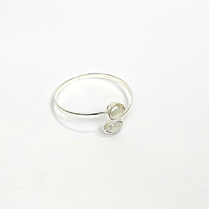 Sterling Silver Bracelet – Real Freshwater Pearl Motif