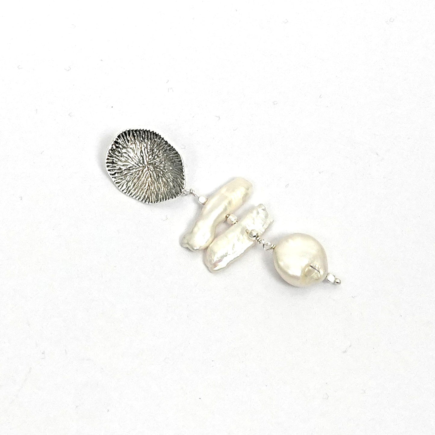 Sterling Silver Pendant Set – Textured Motif with Real Pearls
