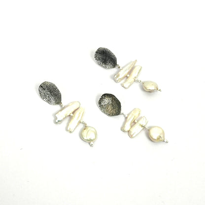 Sterling Silver Pendant Set – Textured Motif with Real Pearls