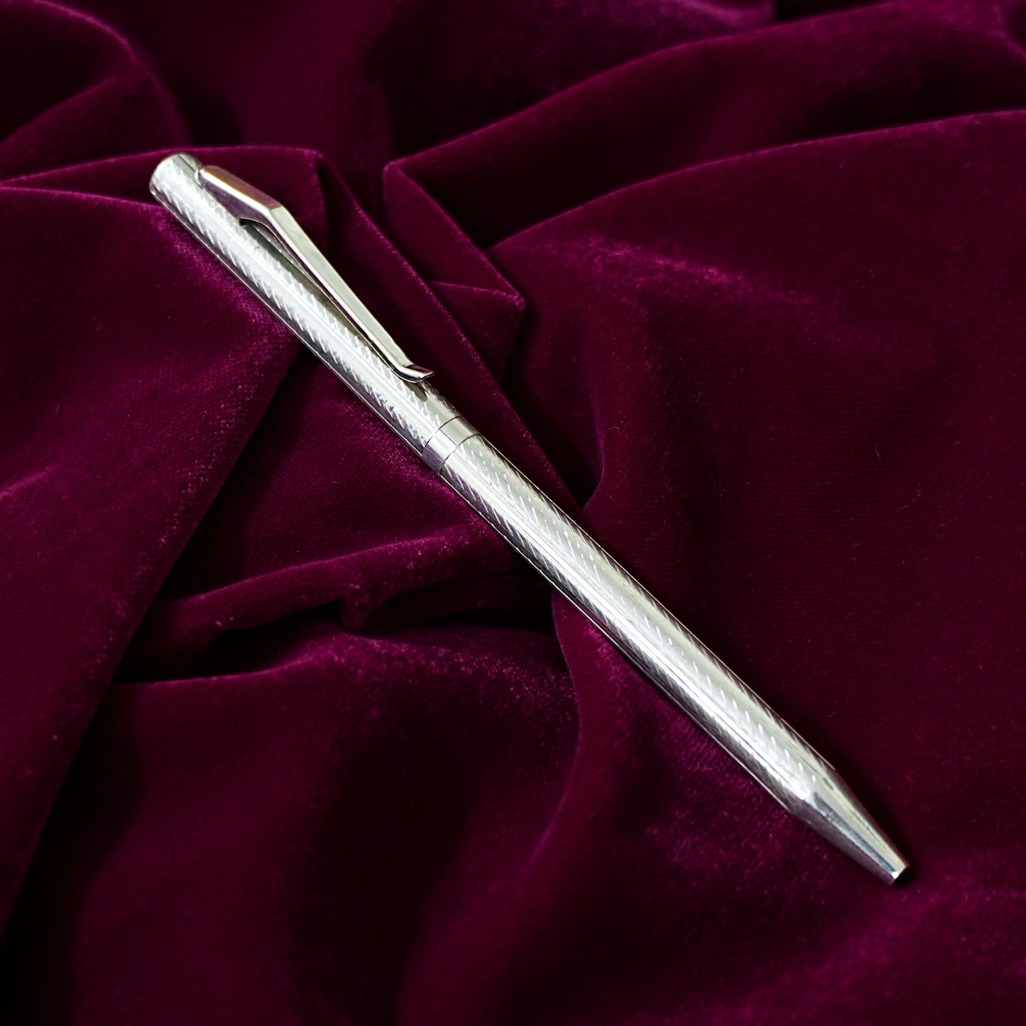Pure Silver Pen – Spiral Textured Design (Standard Size)