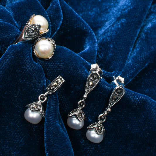 Women’s Silver Pendant Set with Ring – Twin Pearl & Marcasite Teardrop Motif