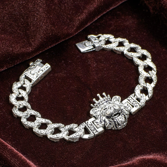 Lion Head with Crown & Engraved Chain Bracelet