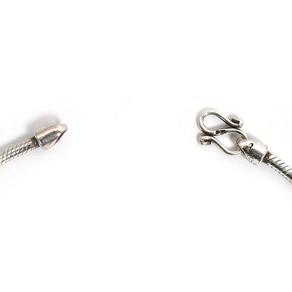 Women’s Silver Snake Chain Bracelet – Floral Bead Centerpiece (Size 7.5 inch)