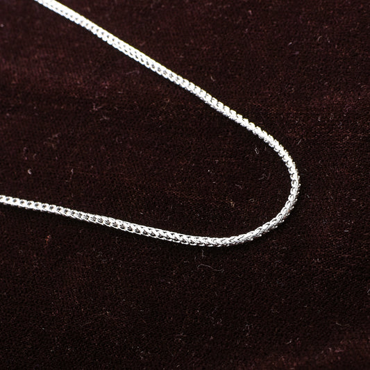 Intricate Woven Texture (20 inch)