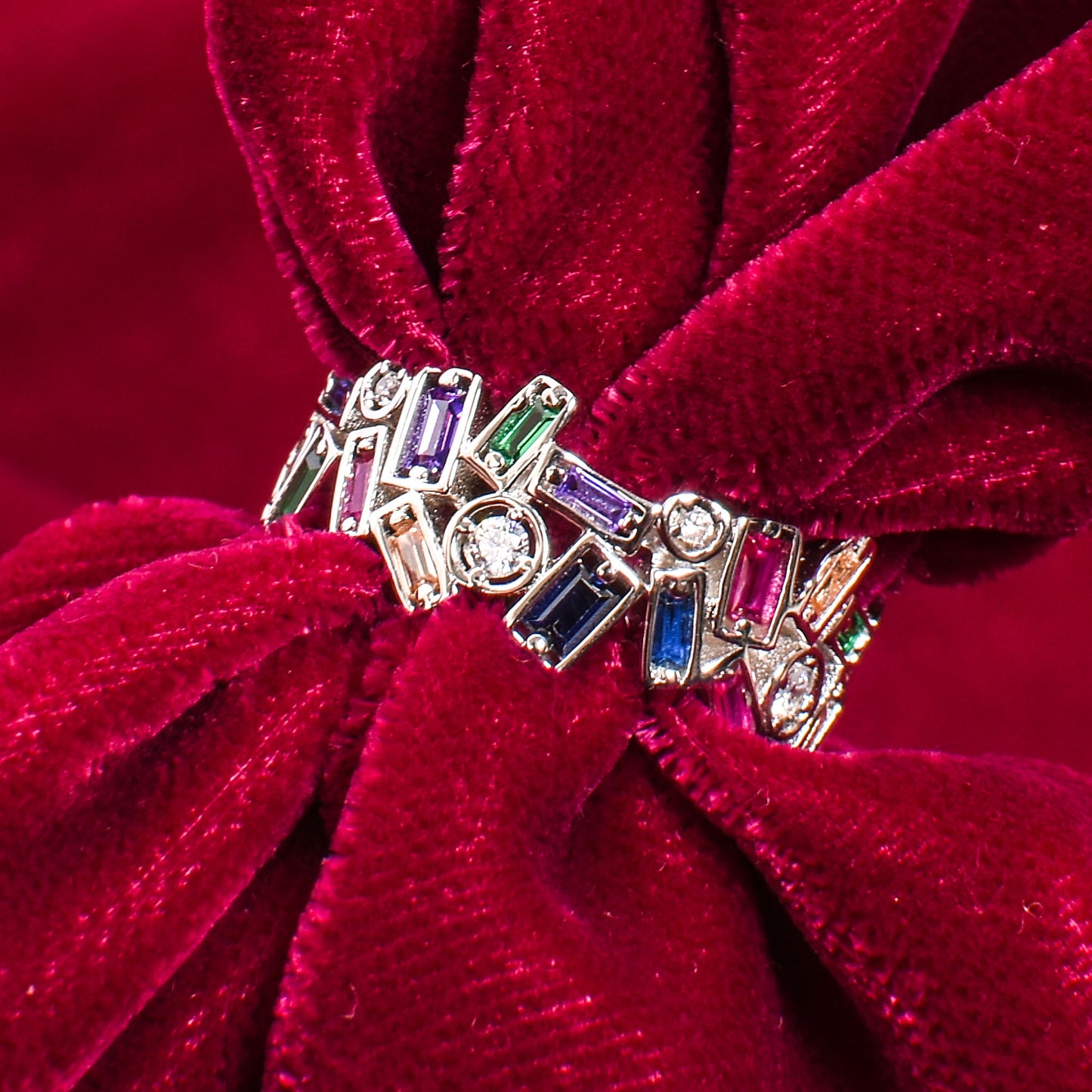 Women’s Silver Ring – Multicolor Gemstone Band with Geometric Cutouts (Size 13)