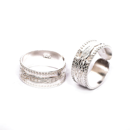 Silver Toe Ring Set – Ornate Engraved Motifs