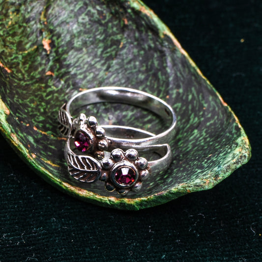 Silver Toe Ring Set – Floral Motif with Ruby Pink Gemstone
