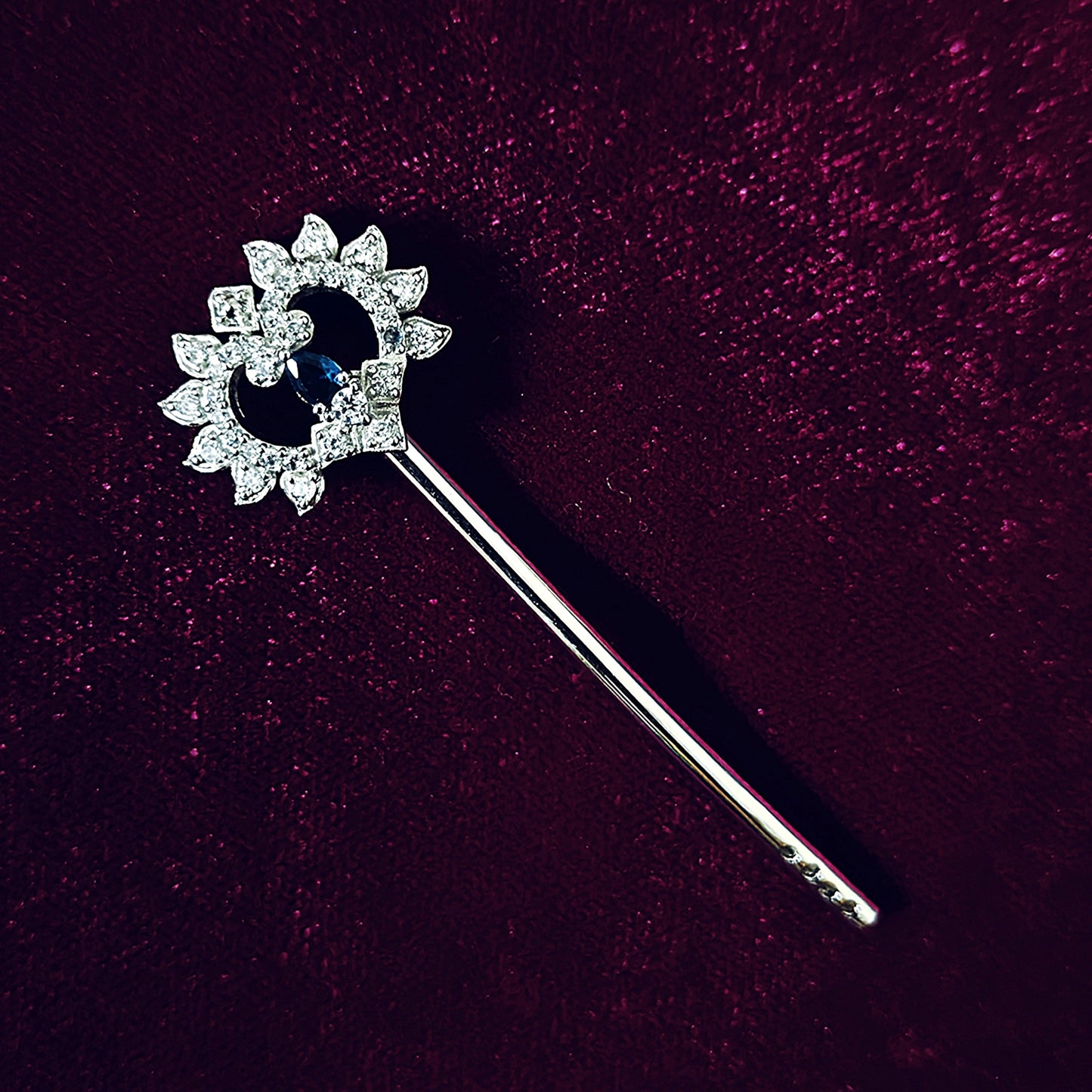 Sterling Silver Krishna Bansuri – Floral Gemstone Design (2.25 inch)